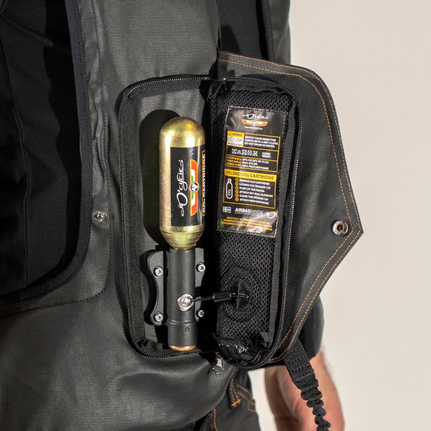 LIAM - Airbag Vest